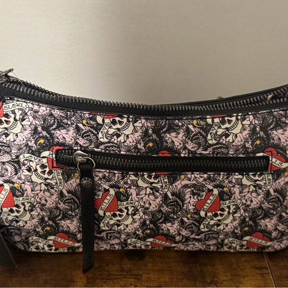 Ed Hardy Skull Design Crossbody Bag - Pink and Black - Picture 5 of 7